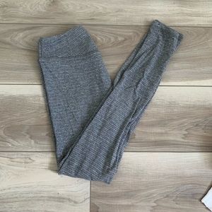 Brandy Melville grey leggings